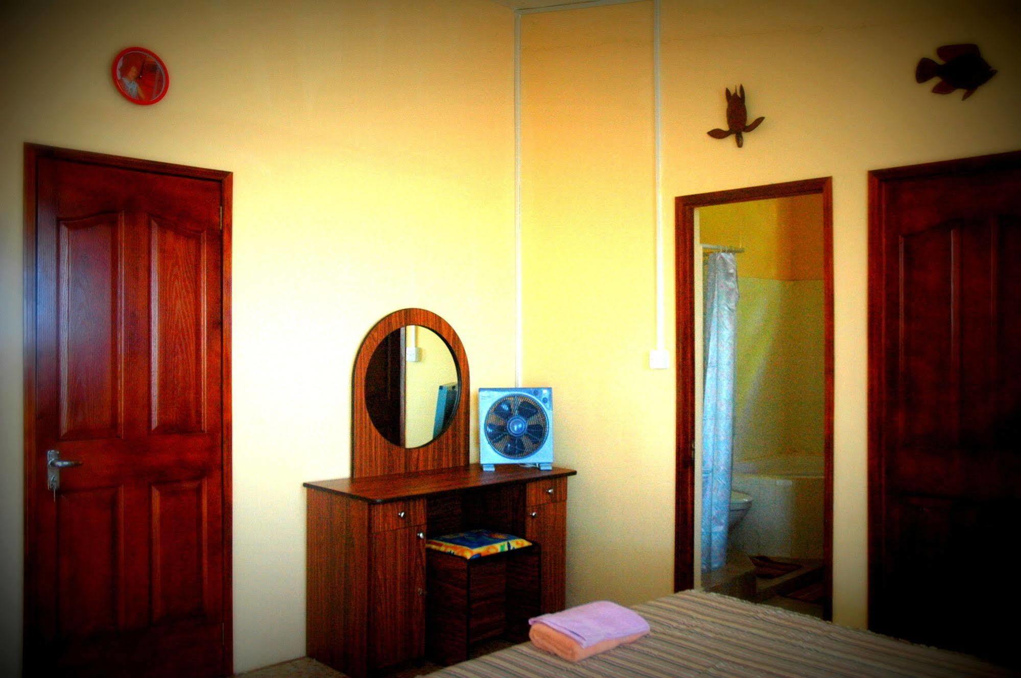 Reve Des Iles Guesthouse Gravier المظهر الخارجي الصورة